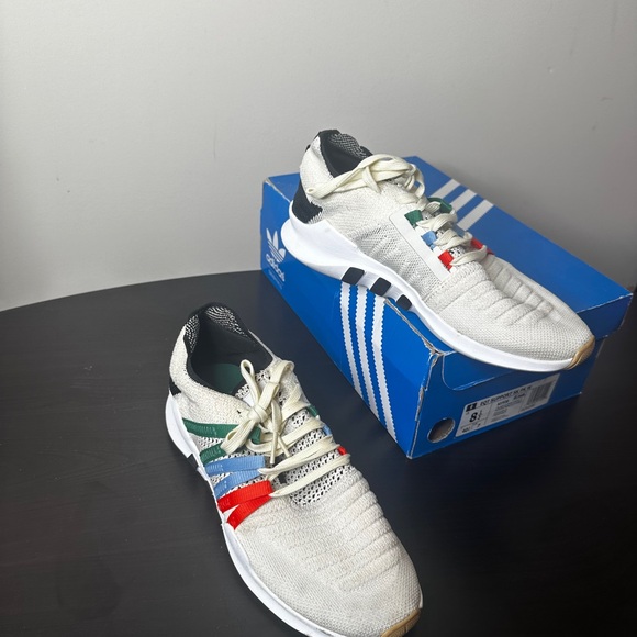 Adidas - Picture 2 of 2